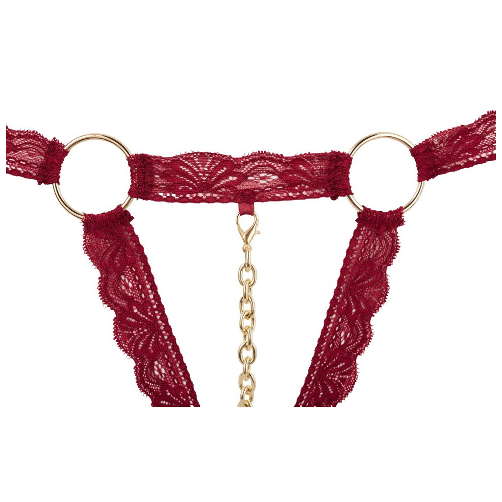 Set con Reggiseno  in pizzo con anelli decorativi in metallo