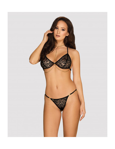 Sexy set with chains