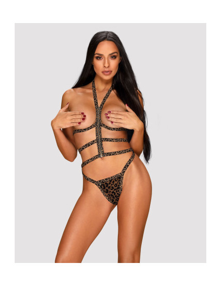 A bold set in leopard print